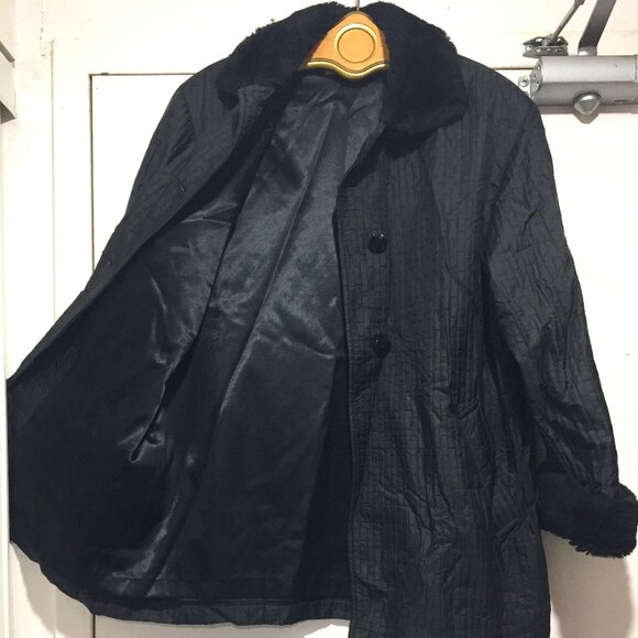 VINTAGE ME-JAY FAUX FUR NYLON JACKETS SIZE 3/4 - Picture 3 of 10